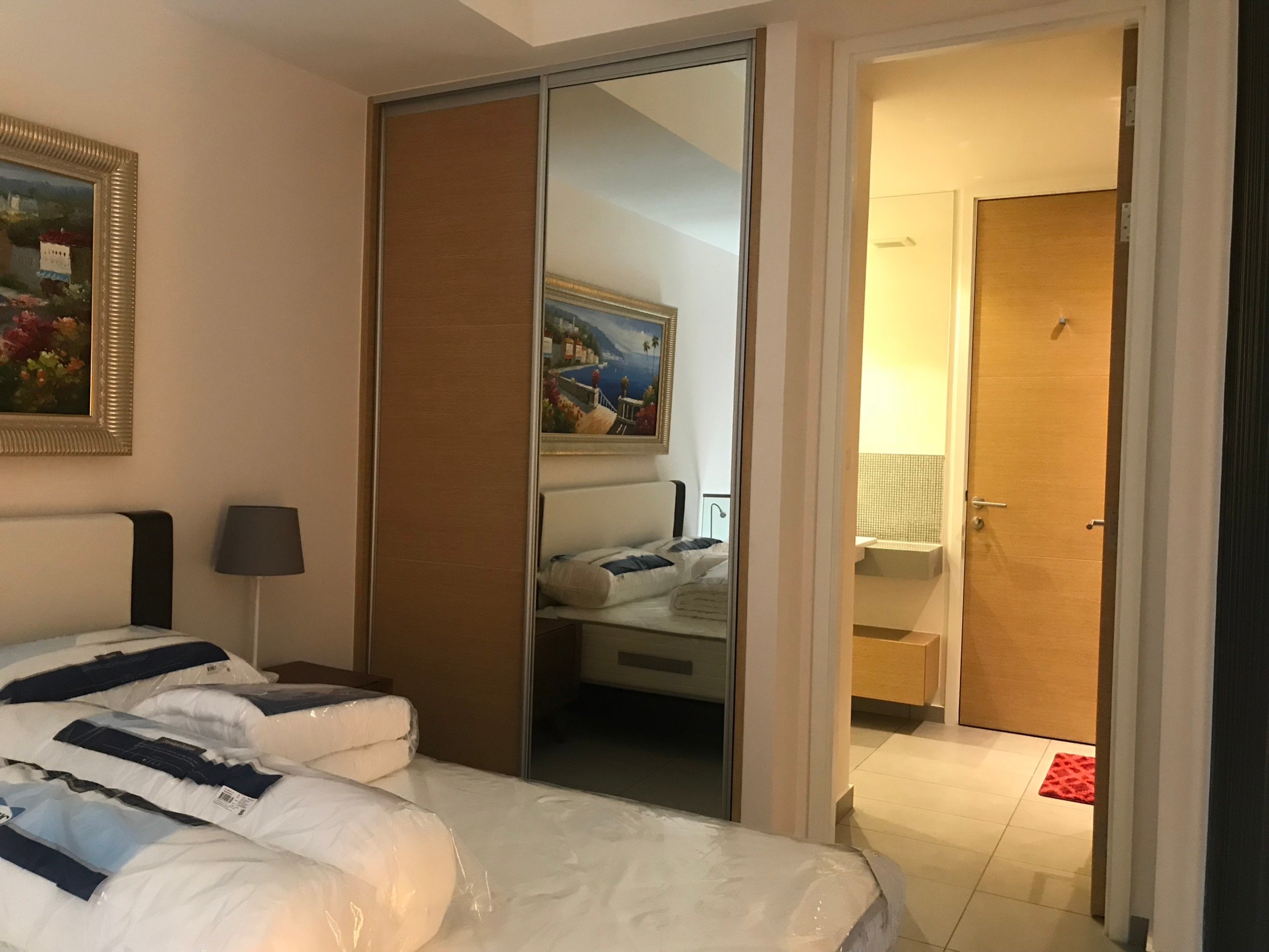 ให้เช่าคอนโด The Lofts Ekkamai (เดอะ ล็อฟท์ เอกมัย) ห้องดูเพล็กซ์ 1 ห้องนอน ขนาด 48 ตารางเมตร ชั้น 22 ห้องแต่งครบพร้อมเข้าอยู่