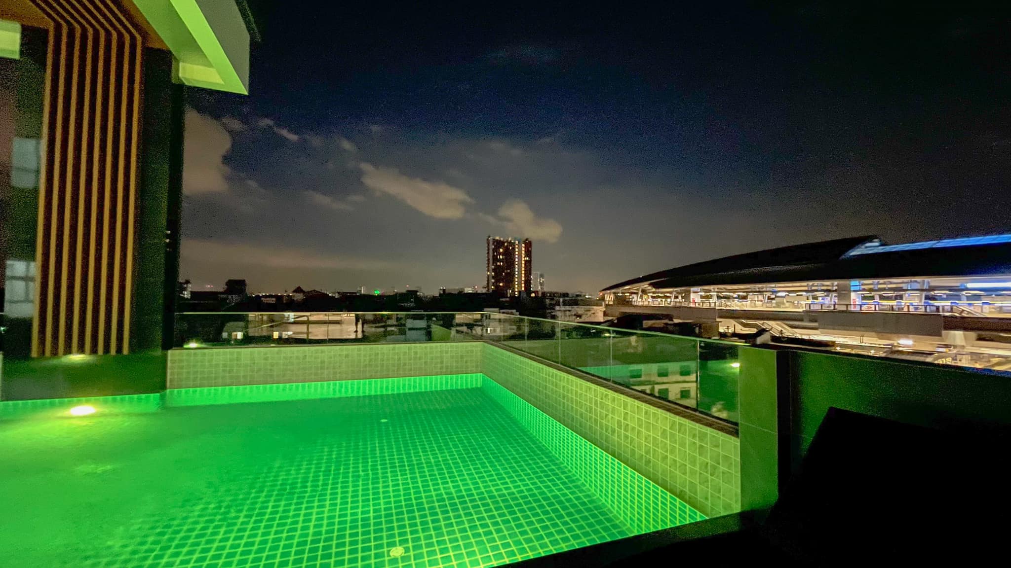 ห้เช่า The President condo แยกไฟฉาย จรัญ คอนโดใหม่แกะกล่อง 0 เมตร จากรถไฟฟ้าสถานีไฟฉาย