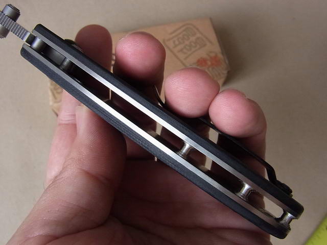 มีด GANZO ใบมีด440 G704-B