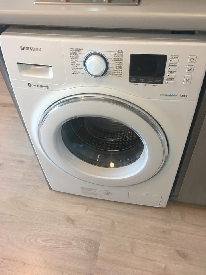 ขาย /ให้เช่าคอนโด IDEO Wutthakat (ไอดีโอ วุฒากาศ) (ติด)รถไฟฟ้า BTS สถานี วุฒากาศ 1 ห้องนอน 1 ห้องน้ำ ขนาด 31ตรม. ชั้น31 วิวสระว่ายน้ำ วิวสวยไม่มีตึกบังวิว