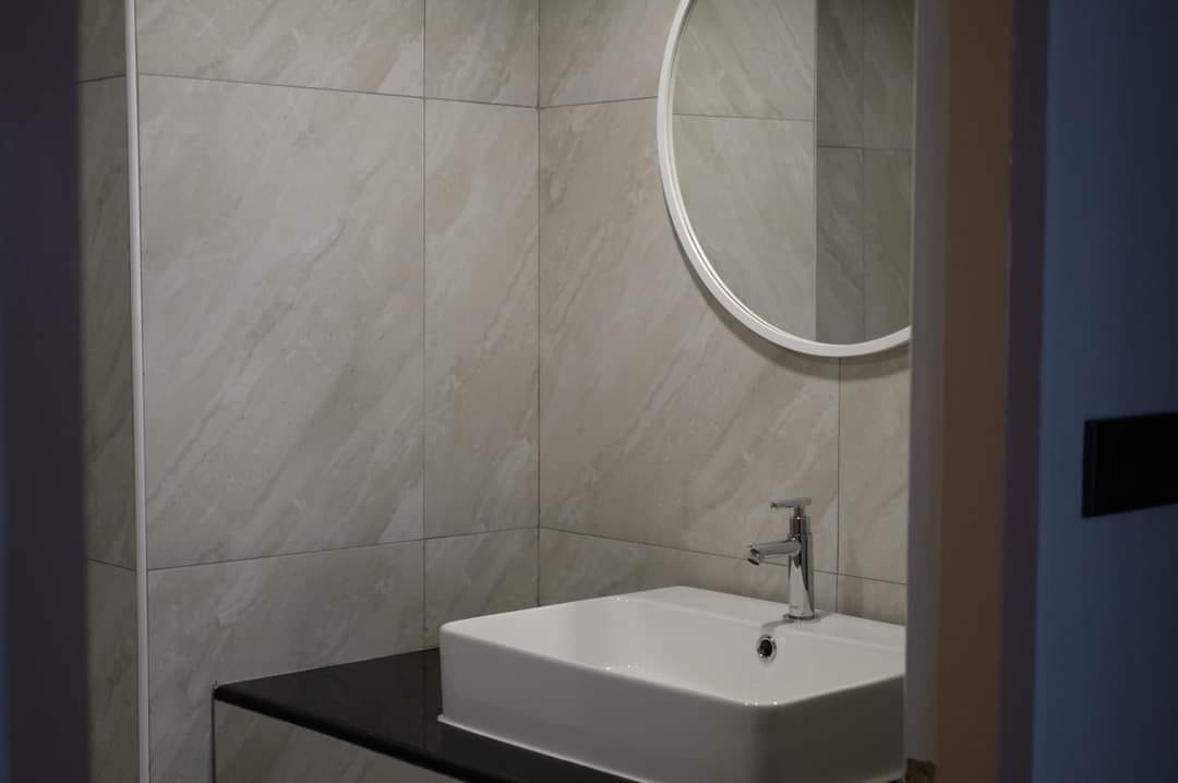 ให้เช่าคอนโด Ruamjai Heights (ร่วมใจ ไฮท์) ซอย สุขุมวิท15 แบบ 1 ห้องนอน 1 ห้องน้ำ ชั้น 11 ห้อง 57 ตร.ม.