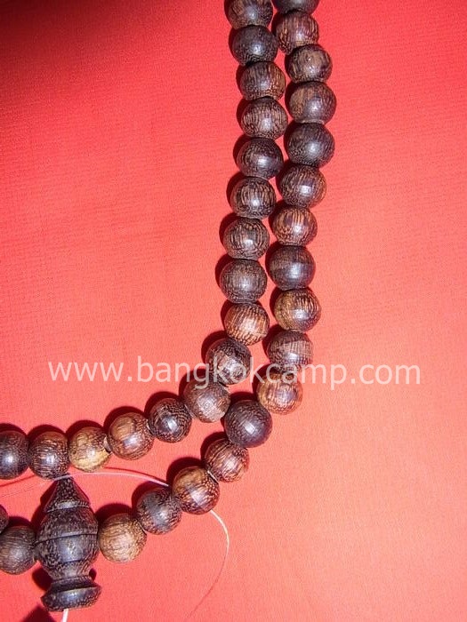 ไม้มงคลหายาก... ประคำ(ไม้แก่นมะขาม) ลายสวย ขนาด9มิล.ยาว17นิ้ว พร้อมหัวขุน...ไม้แก่นมะขามแท้ทุกเม็ด (CN008)