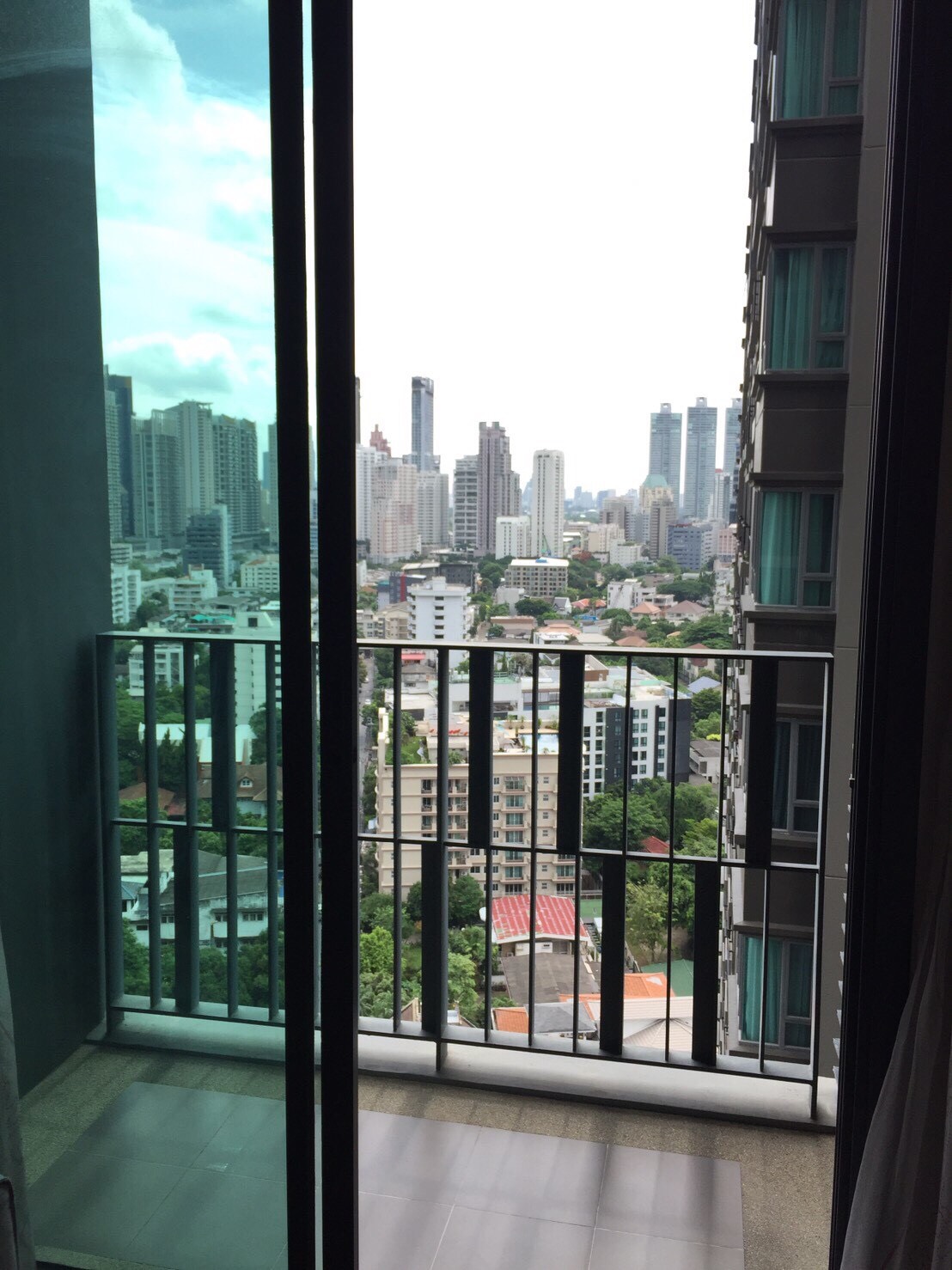 ให้เช่าคอนโด Keyne (คีน บาย แสนสิริ) พร้อมเฟอร์นิเจอร์ + วิวเมือง