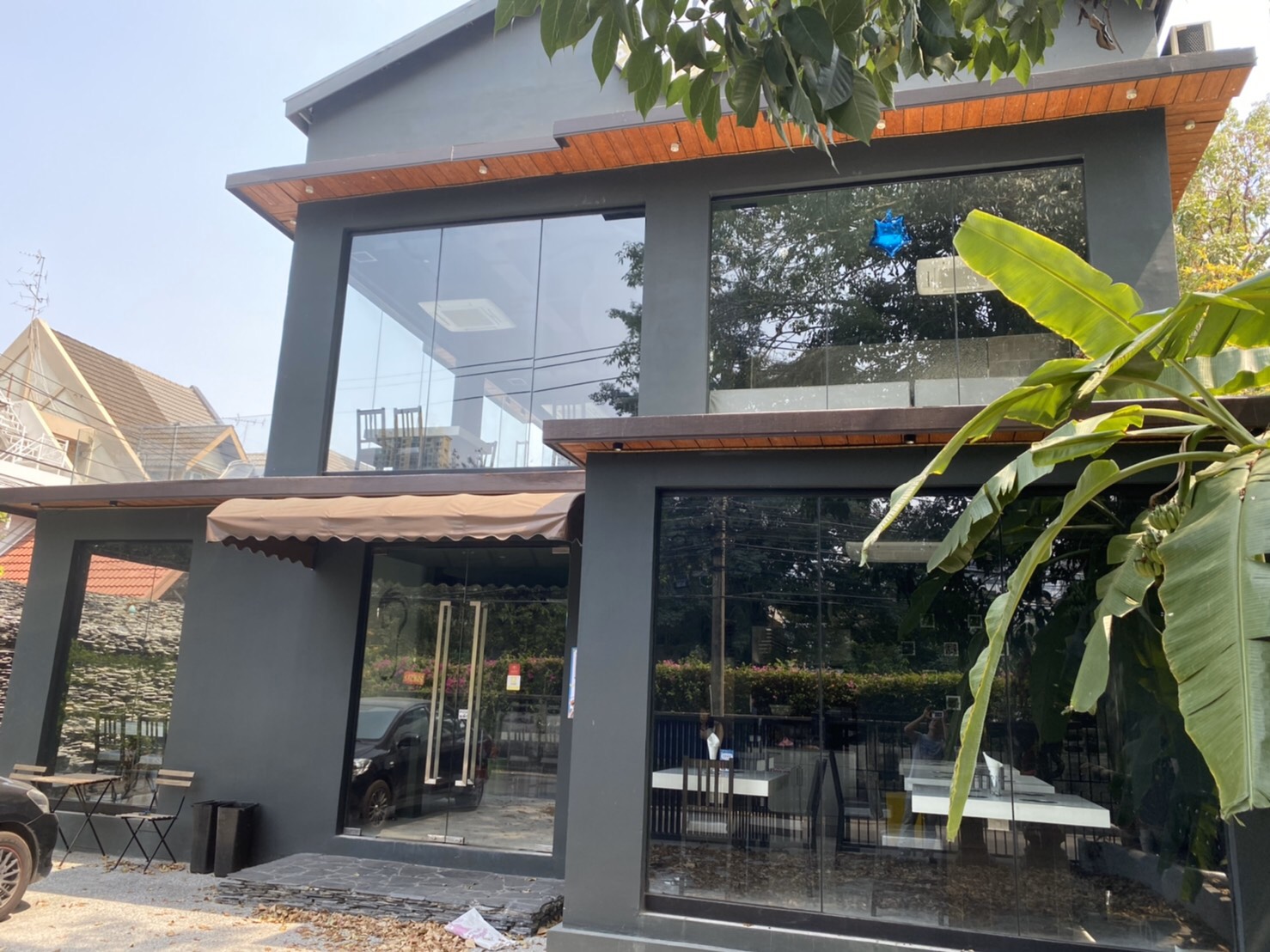 เซ้งร้านอาหารอุปกรณ์ครบพร้อมดำเนินการ ราคาเช่า 100,000 บาทต่อเดือน ประกาศเซ้งในราคา 9 ล้าน บาท