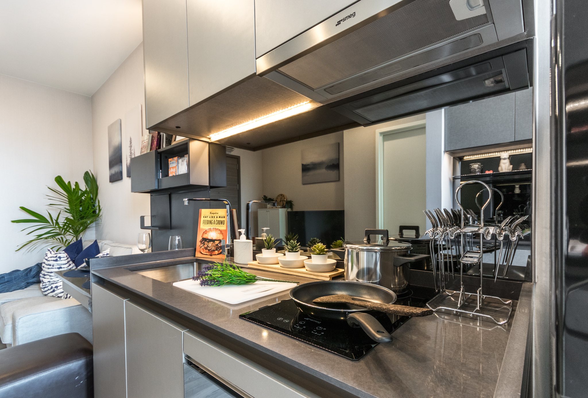 🏡✨ ให้เช่าคอนโด The Room Sukhumvit 69 (เดอะ รูม สุขุมวิท 69)