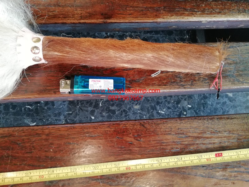 แส้ขนจามรีแท้ ด้ามหนัง​ ใหม่เก่าเก็บ ไม่ผ่านการใช้ (3) ขนสีขาว หายาก