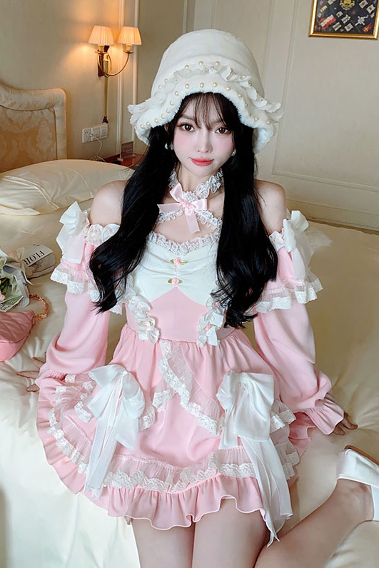 Summer Joy : พรีออเดอร์ เดรสชีฟองแขนยาวแต่งสายไขว้และลูกไม้หวานๆ มีให้เลือก 2สี แบรนด์แท้