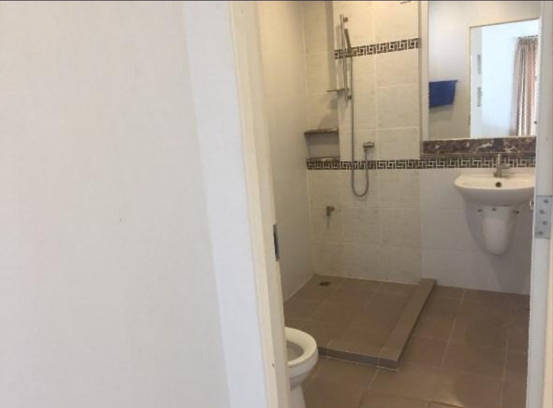 ให้เช่าบ้าน หมู่บ้านพร้อมพัฒน์ ไพร์ม (ถนนปัญญาอินทรา ใกล้ทางด่วน) 3 ห้องนอน 2 ห้องน้ำ