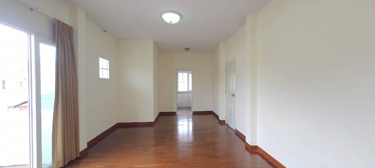 🔥 ขายด่วน! บ้านเดี่ยว หมู่บ้าน เศรณีรายา 1 (Serranee Raya 1) ราคาดีสุดในโครงการ เพียง 5,690,000 บาท