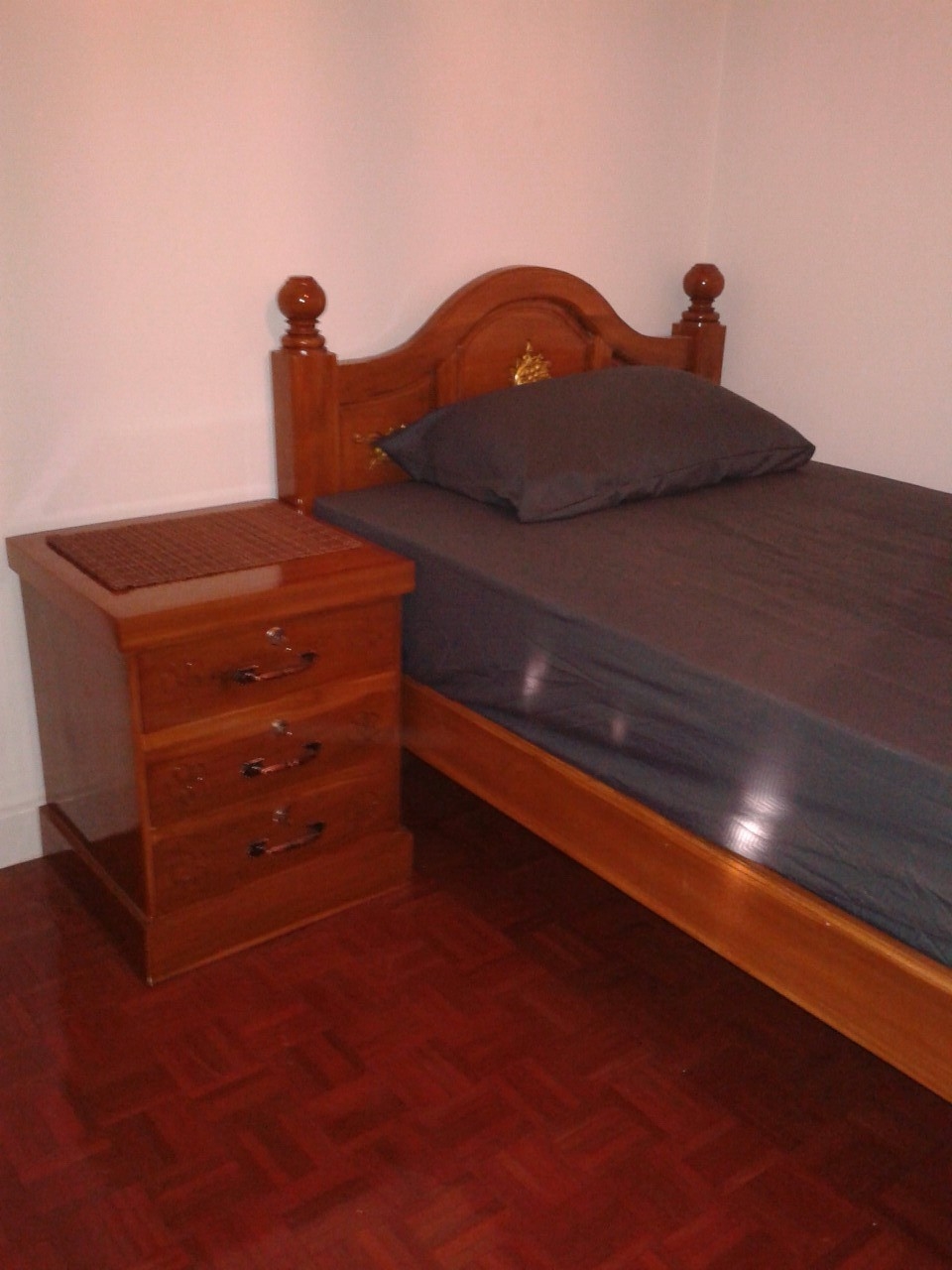 ให้เช่า คอนโด Lake View พื้นที่ 118 ตรม. 3ห้องนอน 3ห้องน้ำ วิวทะเลสาบ เมืองทองธานี ชั้น 28, 1 ห้องนั่งเล่น 1 ห้องครัว 2ระเบียง