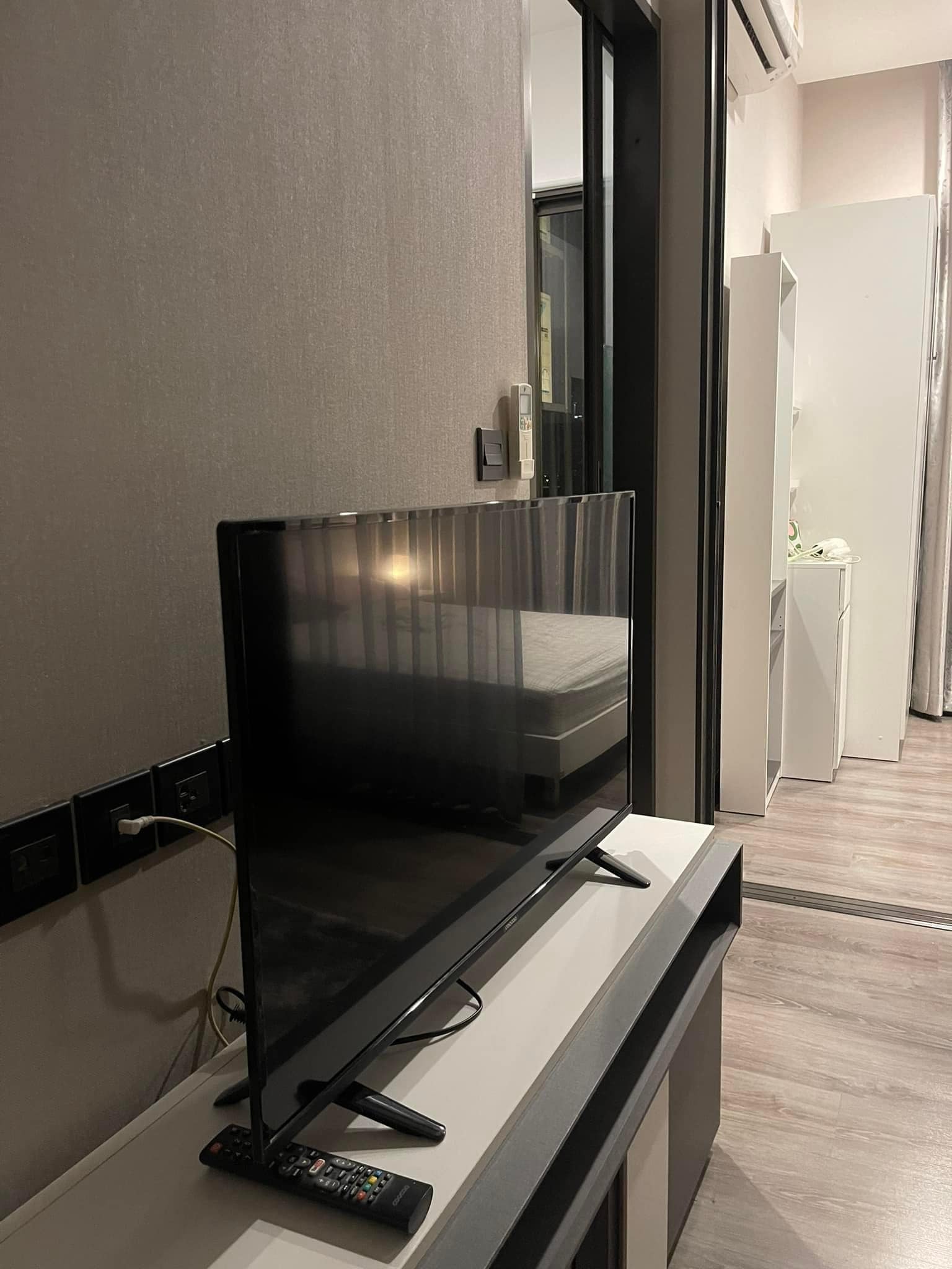 ให้เช่าคอนโด Urbano Rajavithi (เออร์บาโน ราชวิถี) วิวเเม่น้ำเจ้าพระยา ติด MRT สิรินธร ราคา 15,000 บาท /เดือน