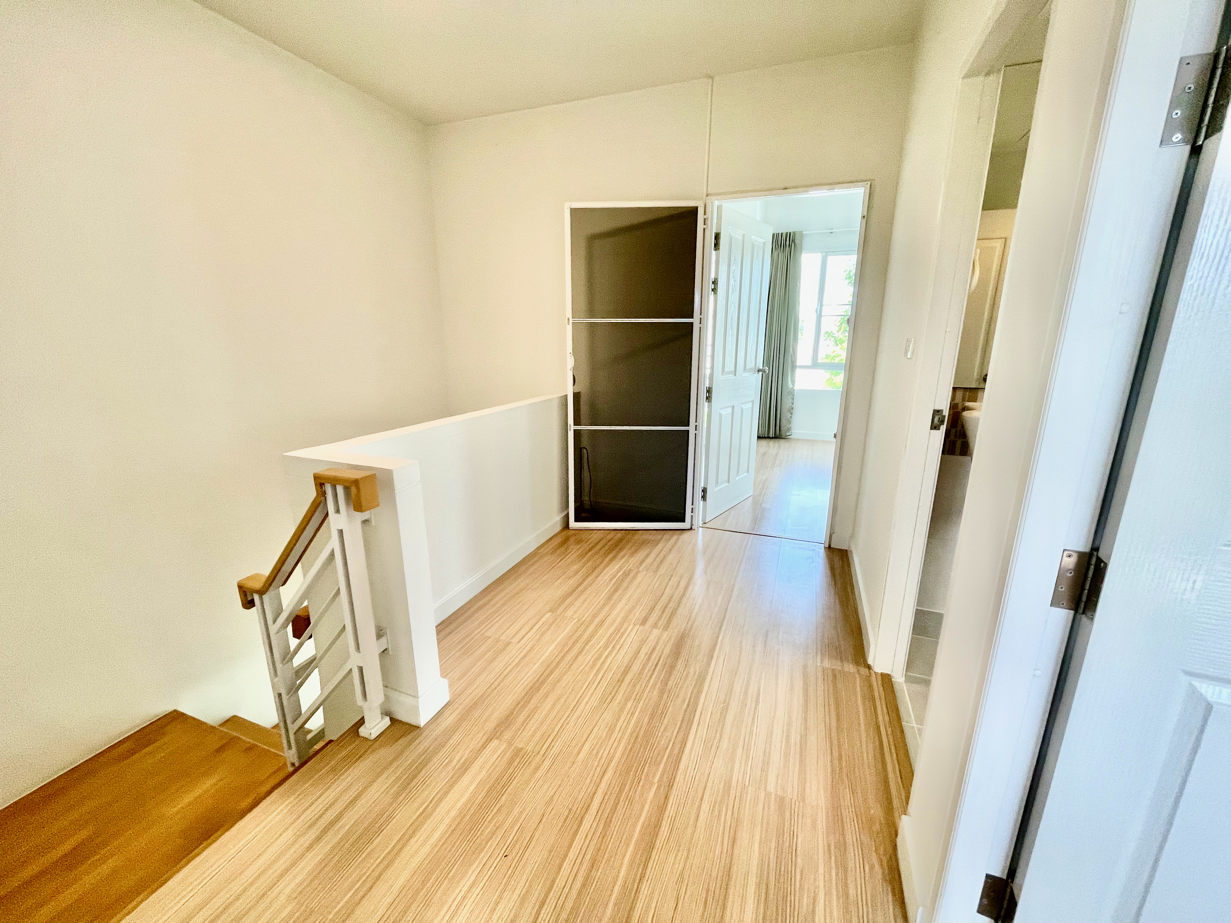 ขาย / ให้เช่าทาวน์โฮม 2 ชั้น โครงการ พลีโน่ วงแหวน-รามอินทรา Pleno Wongwaen-Ramintra 3 ห้องนอน 2 ห้องน้ำ ขนาด 29.9 ตรว