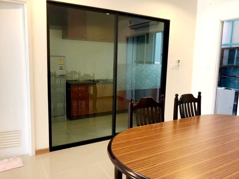 ให้เช่าบ้าน 33,500บาท ต่อเดือน หมู่บ้าน Villette City Pattanakarn 38 : วิลเลต ซิตี้ พัฒนาการ 38 ทะลุเข้าพัฒนาการ 32 ได้