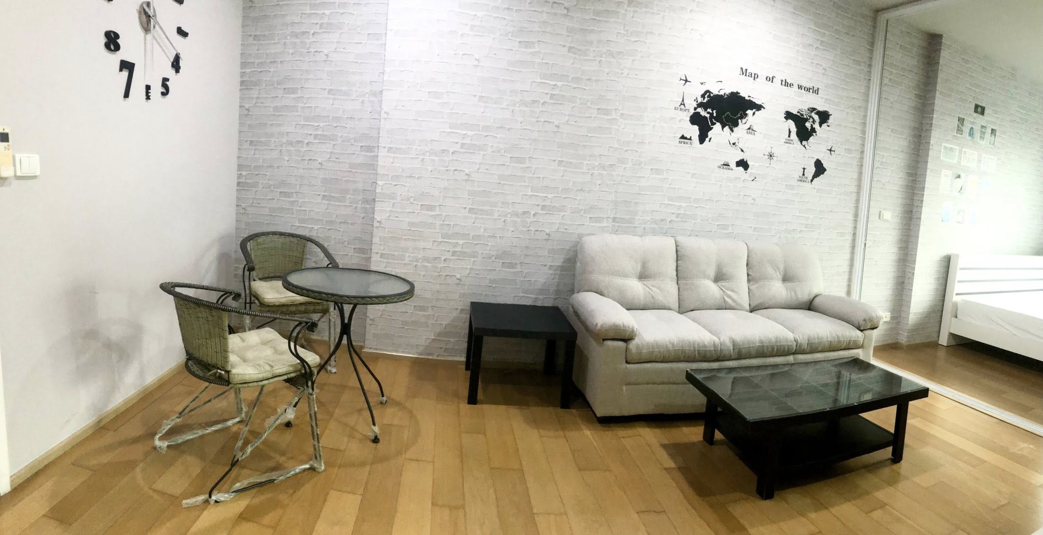 ðïļ āđāļŦāđāđāļāđāļēāļāļāļāđāļ āđāļŪāļāđ āļŠāļēāļāļĢ / For Rent Hive Sathorn Condominium ( English below )