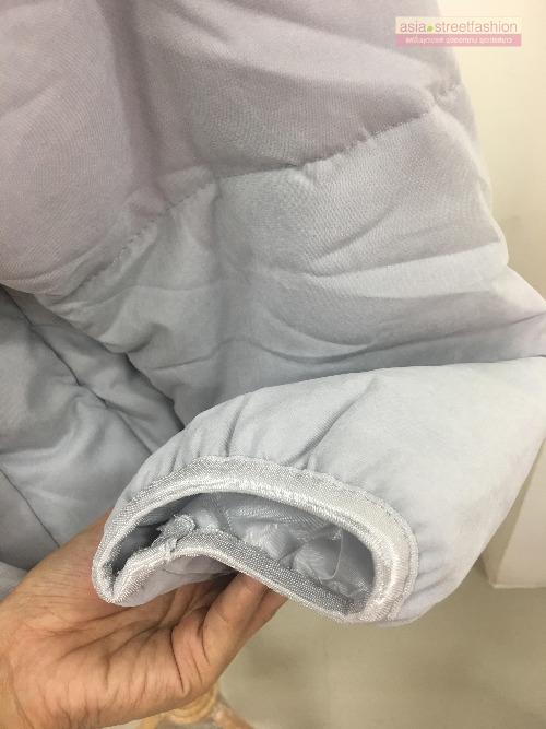 เสื้อกันหนาว ฮู้ดดี้ ผ้าโพลิเนื้อด้าน แต่งขนเฟลอฟู บุนวมฟูๆ หนานุ่ม อุ่นมากๆ พร้อมส่งจ้า