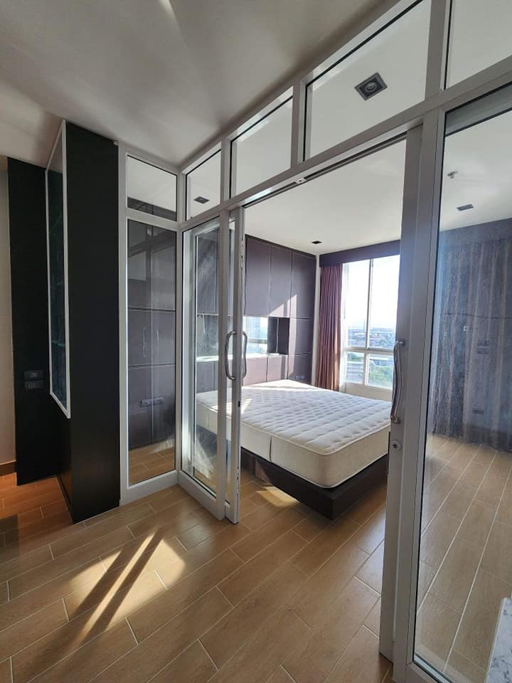 ให้เช่าคอนโด The Star Estate @ Rama 3 (เดอะ สตาร์ เอสเตท แอท พระราม 3) 1 ห้องน้ำ 1 ห้องนอน พร้อมห้องครัว ชั้น 17 (วิวแม่น้ำเจ้าพระยา ไม่มีตึกบัง)