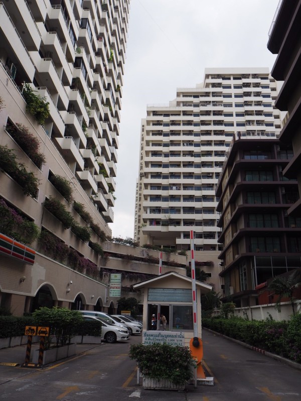 คอนโด Saranjai Mansion (สราญใจ แมนชั่น) 1 ห้องนอน 1 ห้องน้ำ ขนาด 62 ตรม. ชั้น 19 ทิศเหนือ วิว สระว่ายน้ำ