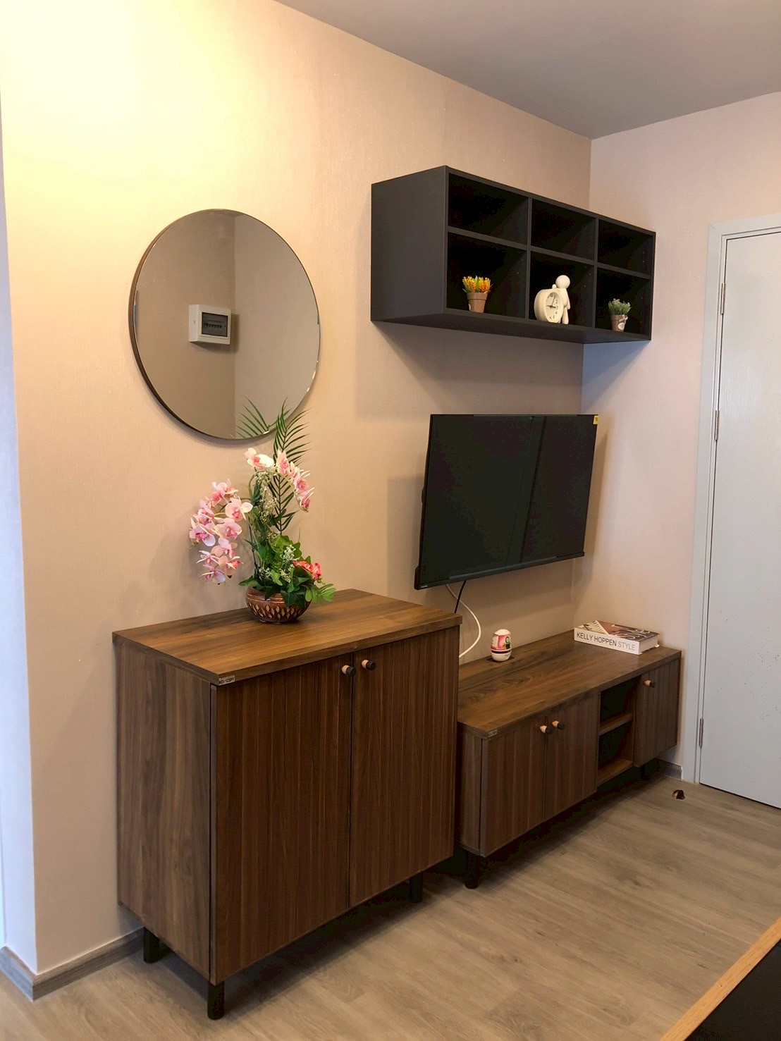 ให้เช่าคอนโดใหม่ ‘Regent home bangna (รีเจ้นท์ โฮม บางนา)’ ชั้นสูง วิวโล่ง (BTS บางนา) ห้องสวย พร้อมอยู่ 1 Bedroom (ขนาด 28 ตรม)