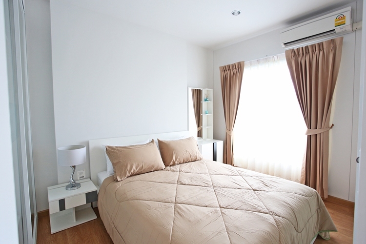 คอนโด พาร์คแลน @ รัชดา – วงศ์สว่าง The Parkland Ratchada-Wongsawang มีห้องให้เลือกหลายห้อง ราคาค่าเช่าตั้งแต่ 12,000 – 15,000 บาท/เดือน ห้องสตูดิโอ 1 ห้องนอน ชั้น วิว เลือกได้ตามต้องการ