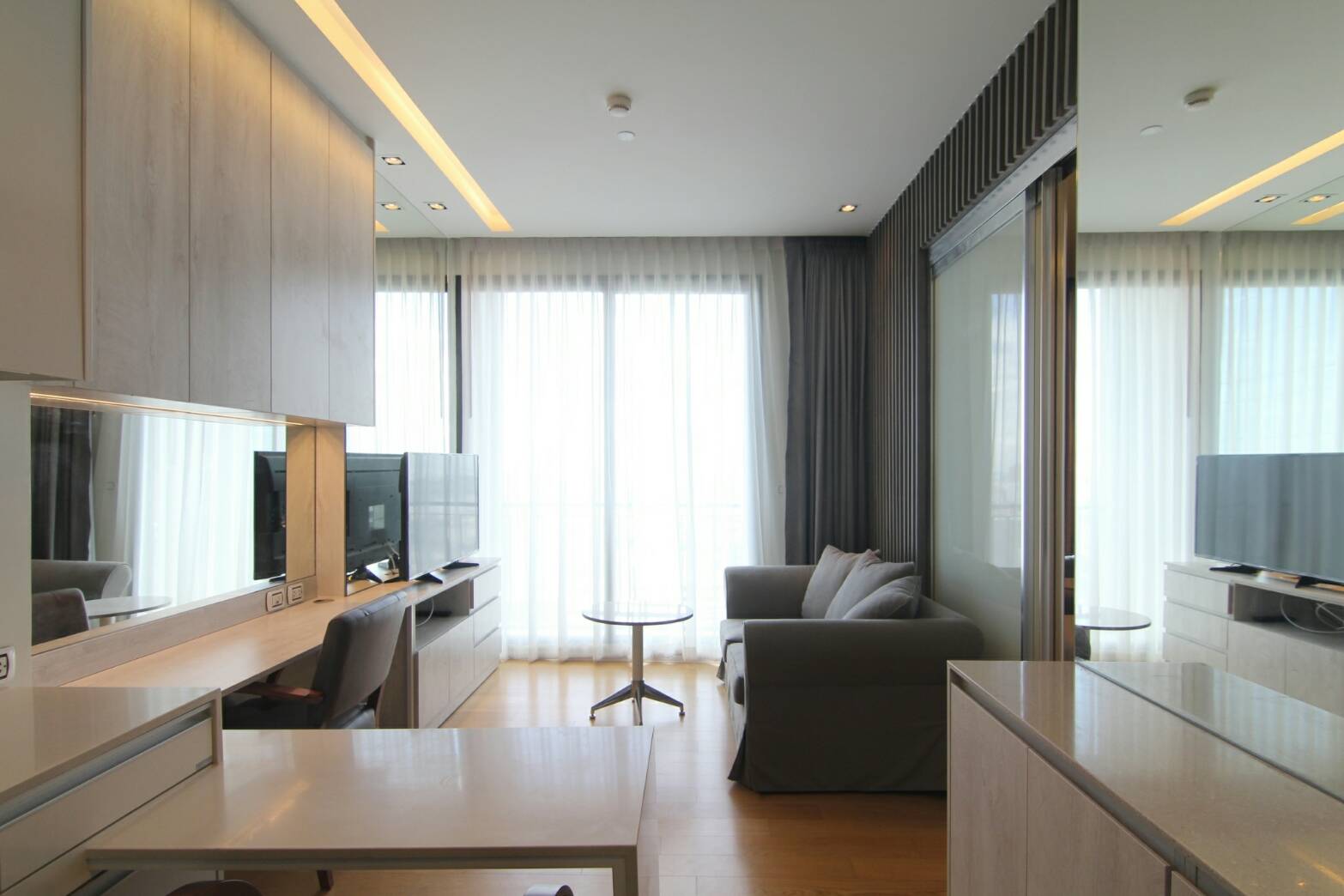 ขาย / เช่า คอนโด Equinox Phahol-Vibha (อีควิน็อกซ์ พหล-วิภา) 1 ห้องนอน 1 ห้องน้ำ