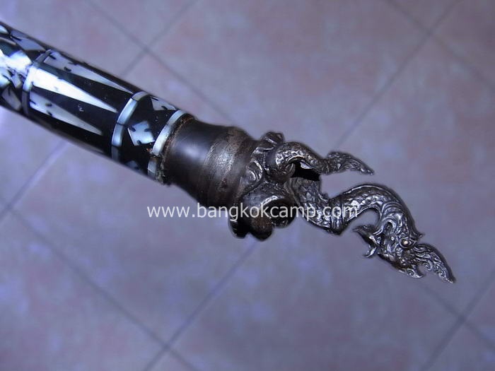 ไม้ครู หรือไม้ถือประดับมุข หัวฤาษีนารอด ท้ายพญานาค