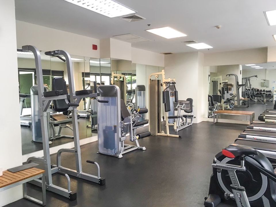 ให้เช่าคอนโด Noble Solo (โนเบิล โซโล) ทองหล่อ (25,000 บาท/เดือน) คอนโด 1 ห้องนอนเพิ่งปรับปรุงใหม่ ชั้น 6 วิวสระน้ำ