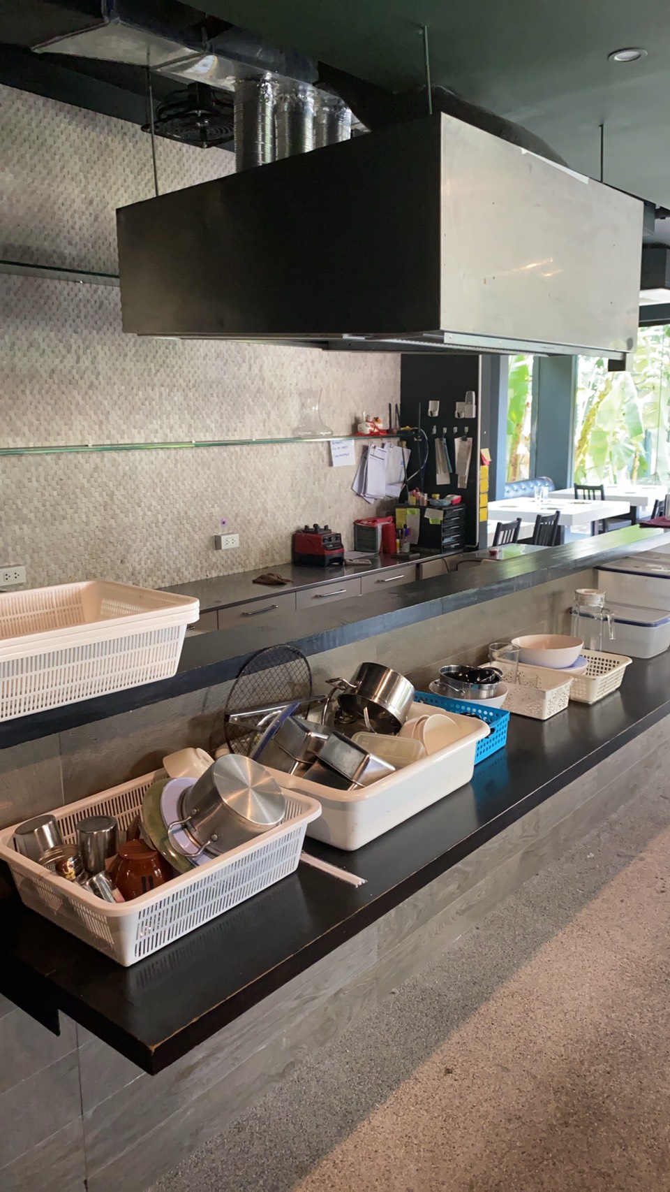 เซ้งร้านอาหารอุปกรณ์ครบพร้อมดำเนินการ ราคาเช่า 100,000 บาทต่อเดือน ประกาศเซ้งในราคา 9 ล้าน บาท