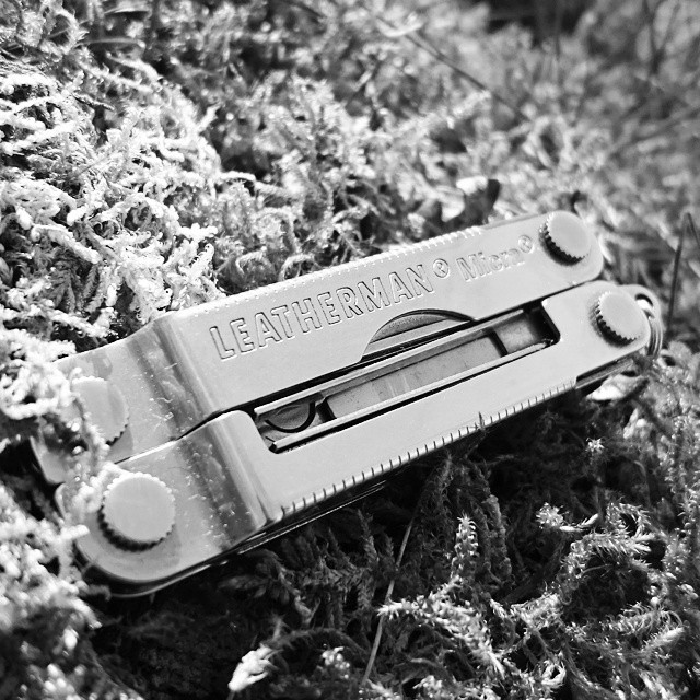 กรรไกรเอนกประสงค์ Leatherman MICRA ..... Made in USA (สีเขียว)