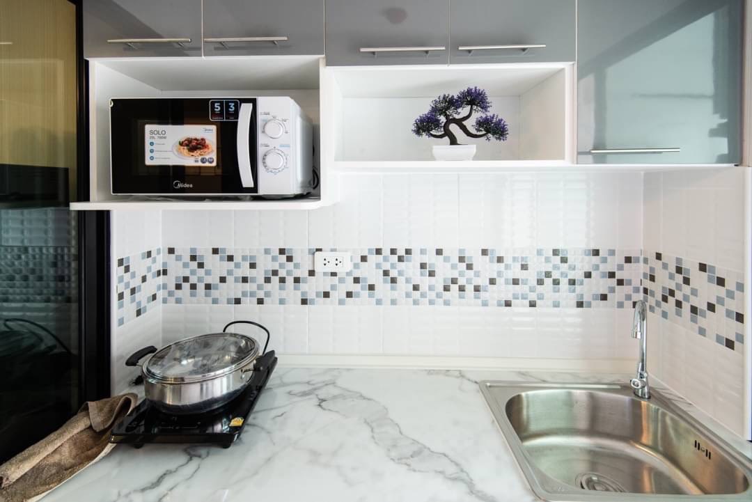 ขาย/ให้เช่าคอนโด Reach Phaholyothin 52 (รีช พหลโยธิน 52) วิวสระว่ายน้ำชั้น 7 อาคาร D ชั้น 7 ห้อง 706 วิวสระว่ายน้ำ ห้องมุม พื้นที่ 30.86 ตรม.