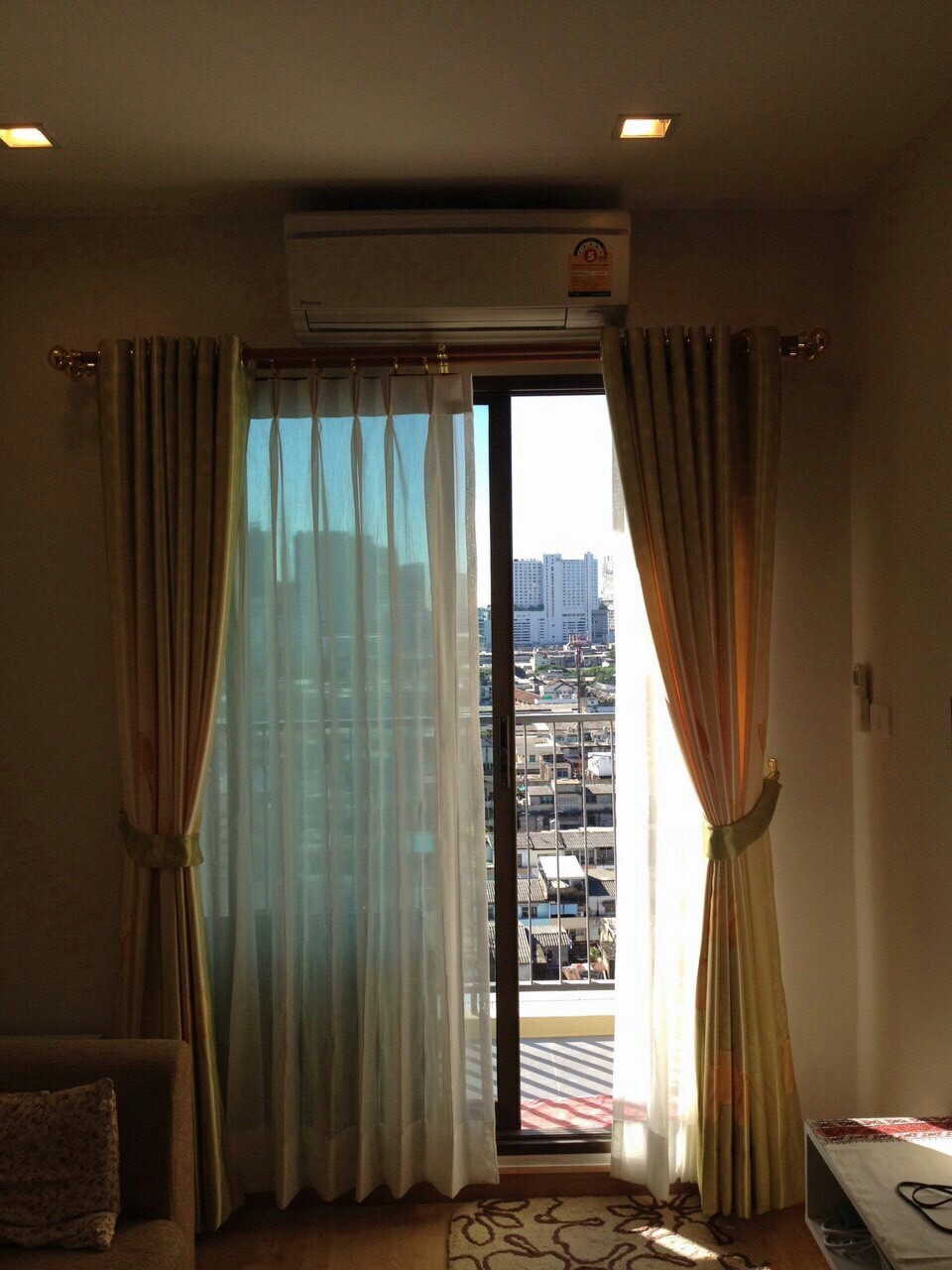 ขายคาซ่าคอนโด อโศก-ดินแดง 1 bed แบบ 1 ห้องนอน ขนาด 30.61 ตรม. คอนโดสวยพร้อมอยู่ ฝั่งตะวันออก