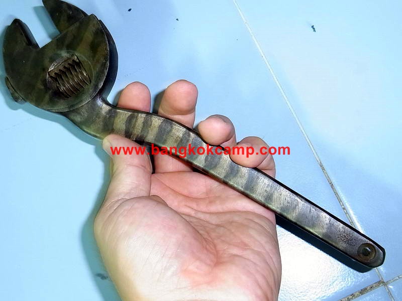 ประแจเลื่อนโบราณ เยอรมัน ตรารวงข้าว ขนาด 9.75 นิ้ว ...Made in Germany ใหม่เก่าเก็บ