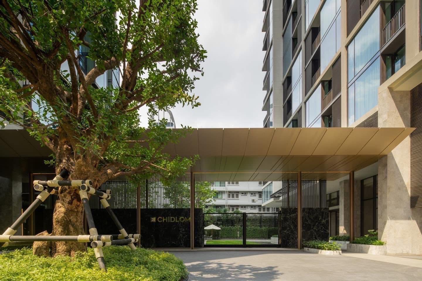 ให้เช่าคอนโด ทเวนตี้เอท ชิดลม / For Rent 28 Chidlom (English below)