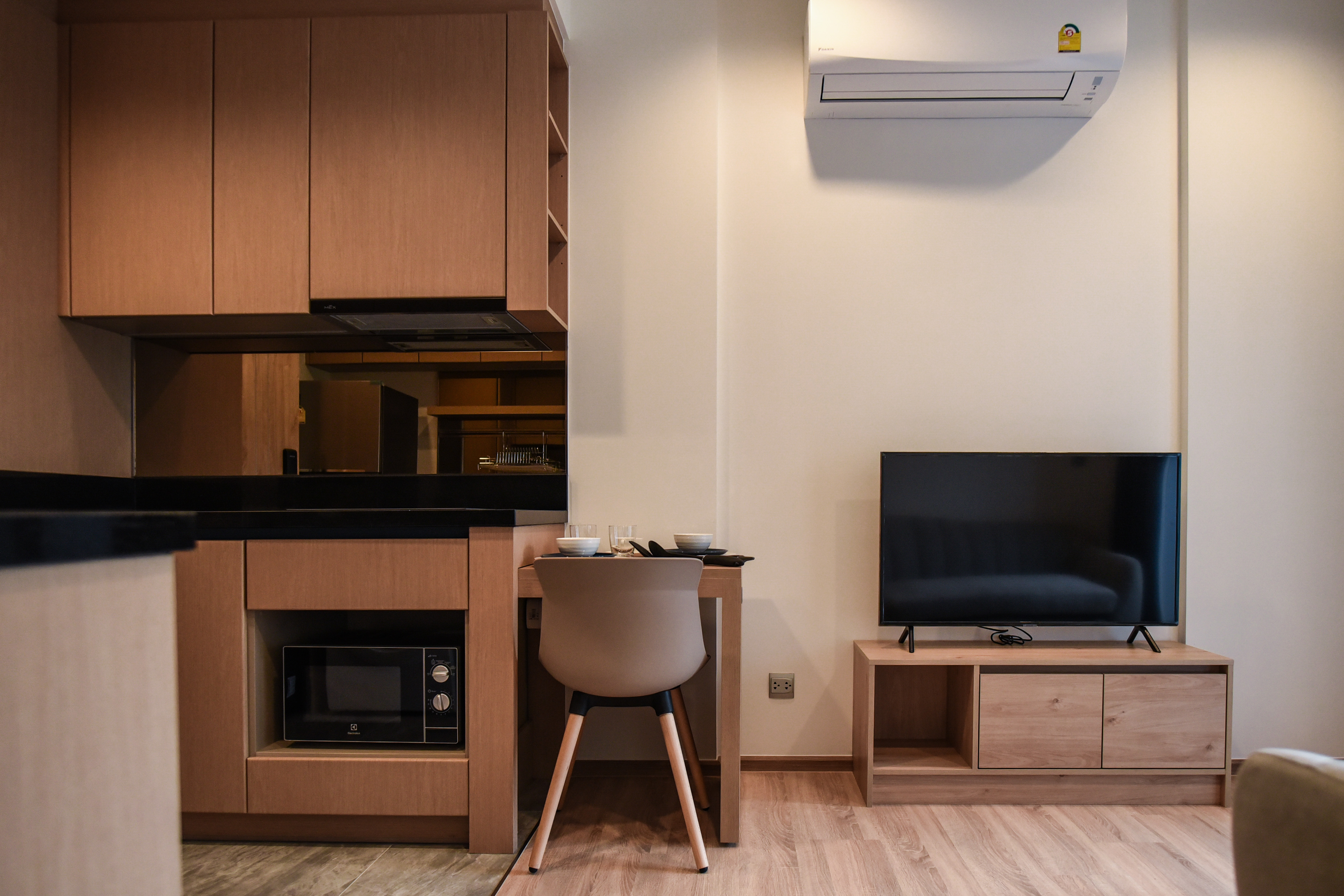 ให้เช่าคอนโด KAWA HAUS (คาวะ เฮาส์) มีทั้งแบบ 1-2 ห้องนอน ห้องใหม่ยังไม่เคยพัก แต่งครบพร้อมเข้าอยู่