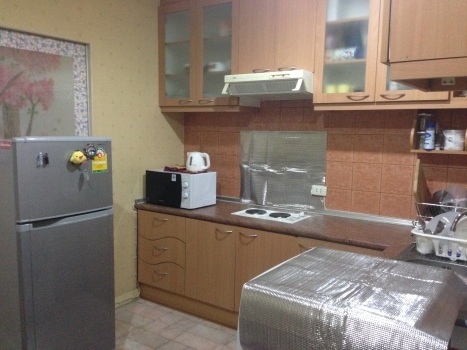 ขายคอนโดLamaison Paholyothin 24 (ลาเมซอง พหลโยธิน 24 ) 1 นอน 1 น้ำ ขนาด 45.19 ตรม. ราคา 1.9 ลบ.พร้อมเครื่องใช้ไฟฟ้าและเฟอร์นิเจอร์ ชั้น 10 ขนาด 45.19 ตรม. 1 ห้องนอน 1 ห้องครัว 1 ห้องน้ำ วิวสระว่ายน้ำ