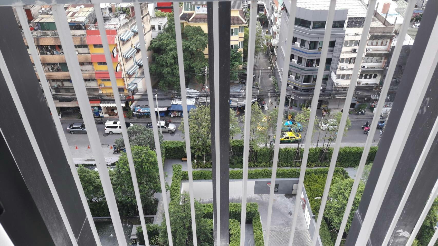 ให้เช่าคอนโด Park 24 (พาร์ค 24) ห้องสตูดิโอ ตึก 3 ชั้น 10 ขนาด 29.89 ตร.ม