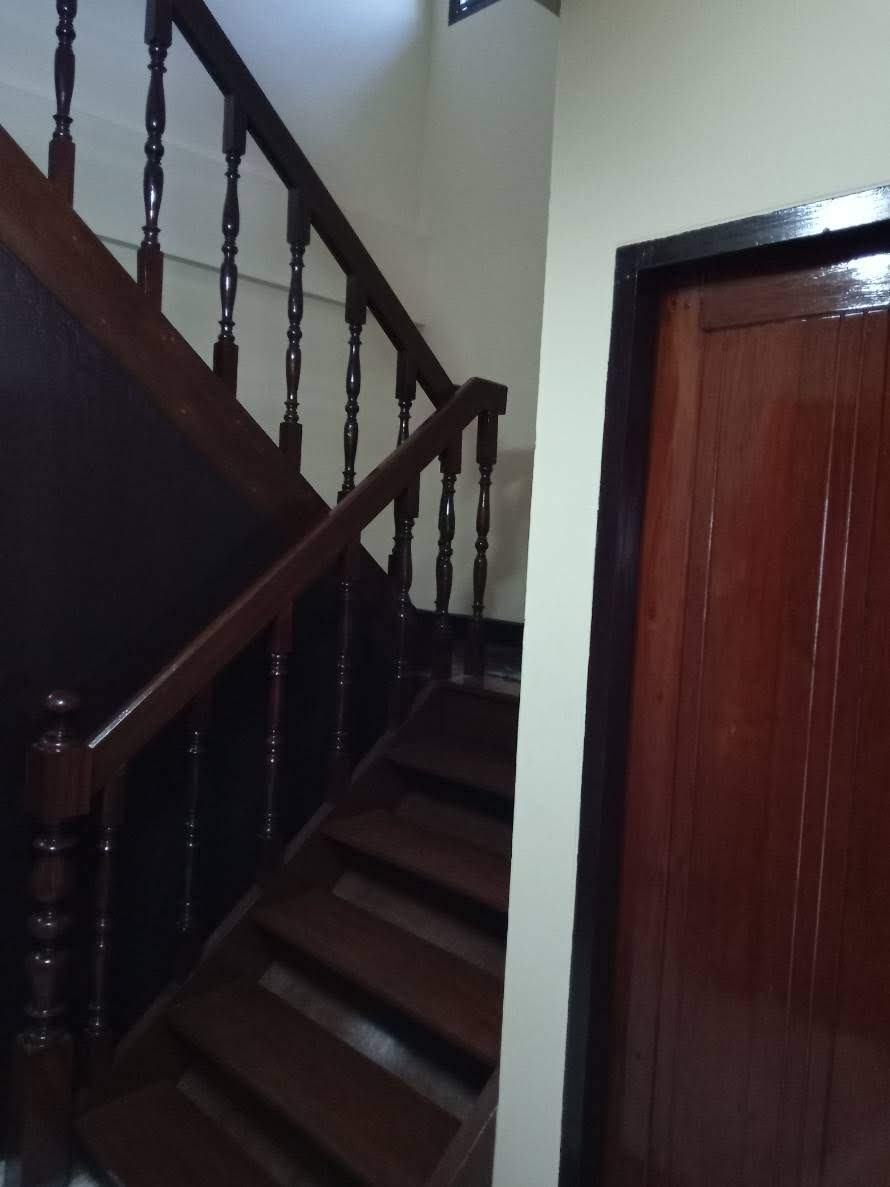 ให้เช่าทาวน์เฮ้าส์ 2 ชั้น หัวมุมถนน อยู่ในหมู่บ้าน กาญจนา ซอย จ่าบัน ศรีราชา 4 ห้องนอน 35,000 /ต่อเดือน