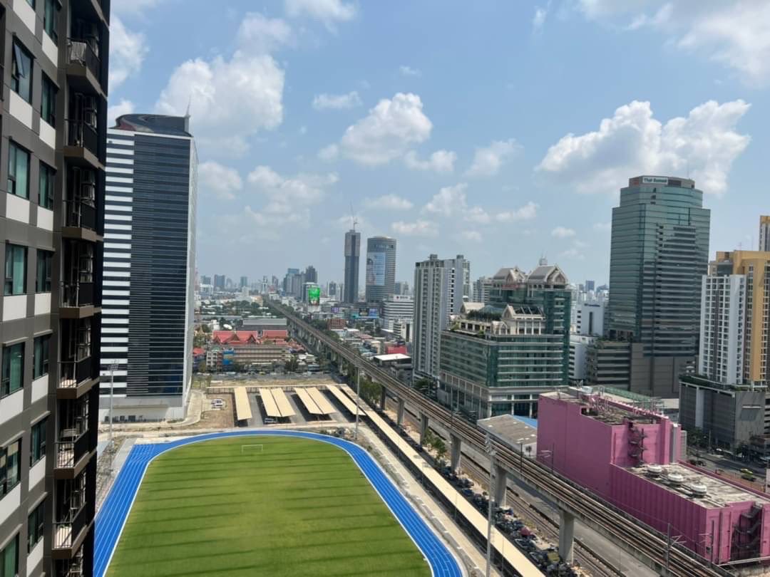 ให้เช่าคอนโด Life Asoke (ไลฟ์ อโศก) ทำเลติดรถไฟฟ้า Airport Link + MRT พร้อมเข้าอยู่