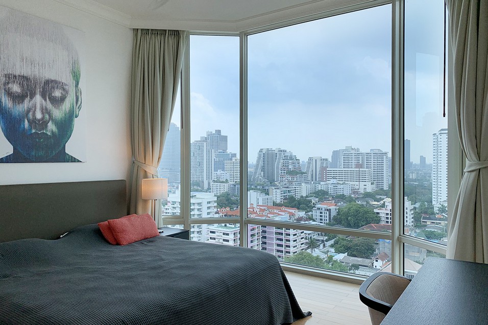 ให้เช่าคอนโด Royce Private Residences (รอย์ช ไพรเวท เรสซิเดนซ์ส) 2 ห้องนอน 2 ห้องน้ำ ขนาด 111.33 ตรม ชั้น 11