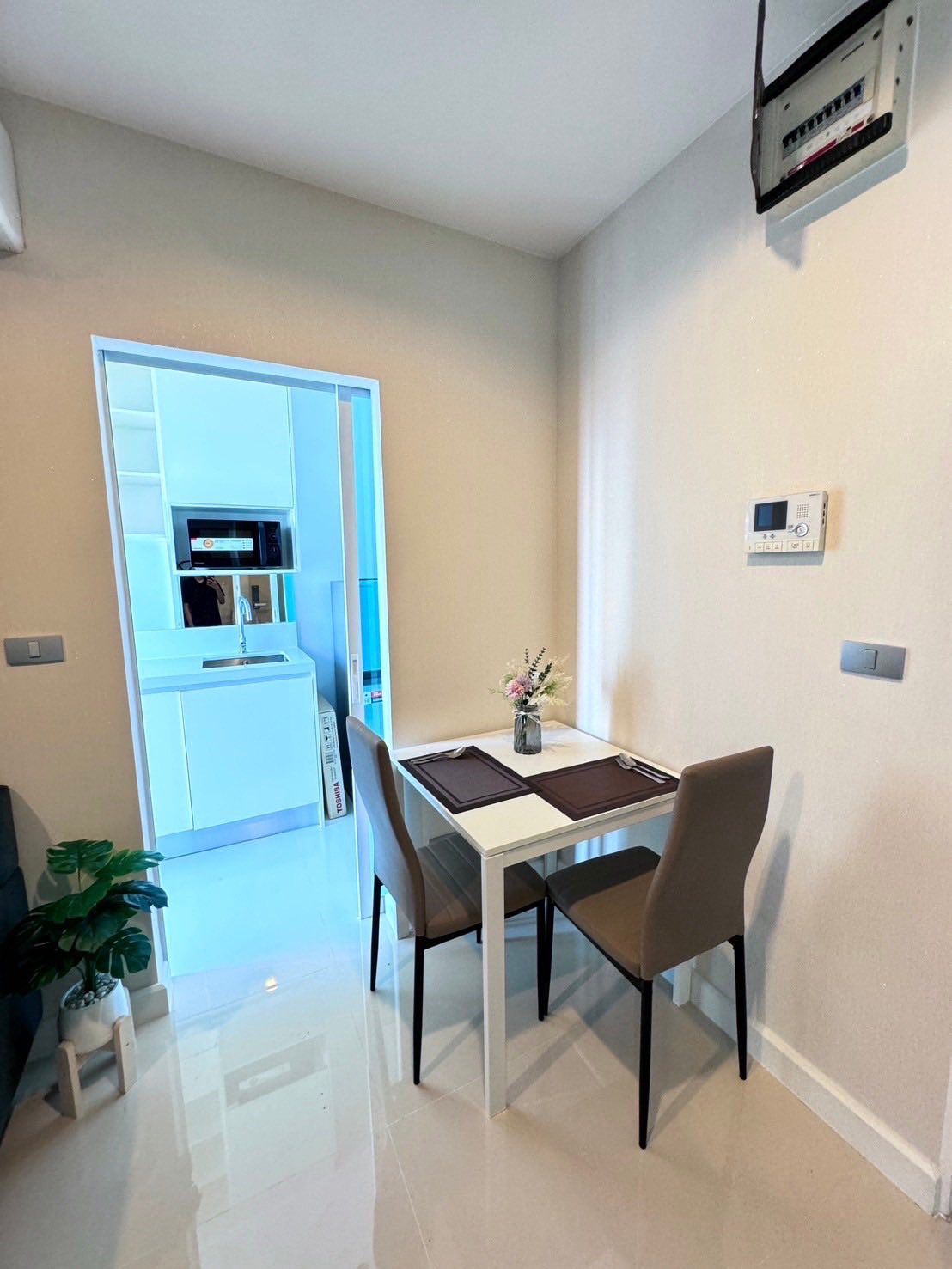 ให้เช่าคอนโด The Sky สุขุมวิท 101 – ชั้นสูง วิวสวย เดินทางสะดวก ใกล้ BTS 📌 🏙 ห้องขนาด 35 ตร.ม. | ชั้น 18 | อาคาร C