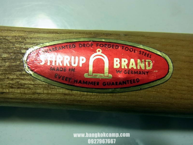 ค้อนหงอนเยอรมัน ตรา ระฆัง STIRRUP ด้ามไม้เดิมๆ Made in Germany ใหม่เก่าเก็บ หายากครับ