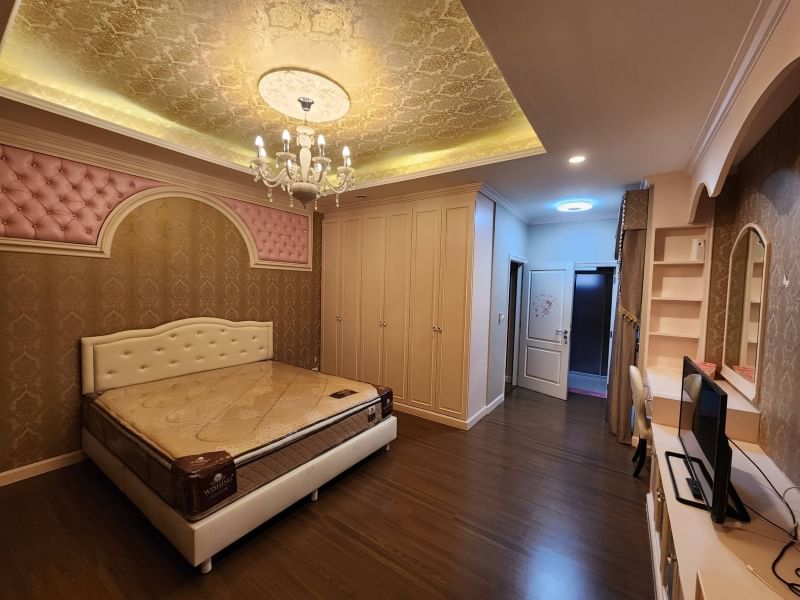 ขาย /ให้เช่า บ้านเดี่ยว 3 ชั้น หมู่บ้าน ลุมพินี สวนหลวงร.9 ราคาเช่า 85,000 บาท ต่อเดือนถูกและสวย