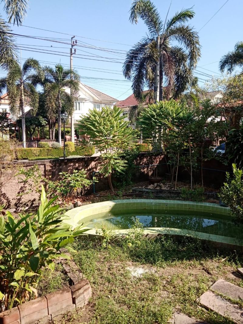 ขาย / ให้เช่าบ้านเดี่ยวโครงการ หมู่บ้าน Laddarom Ratchaphruek - Pinklao ลัดดารมย์ ราชพฤกษ์ - ปิ่นเกล้า 4 ห้องนอน