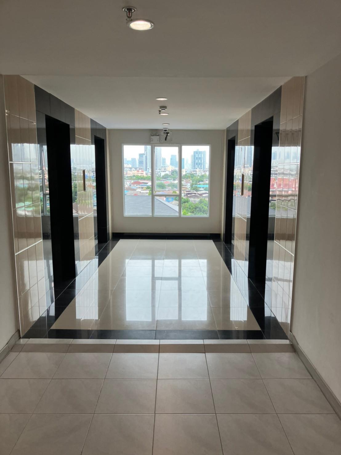 ขายคอนโด รีเจ้นท์ โฮม บางซ่อน เฟส 28 (Regent Home Bangson28) 1 ห้องนอน 1 ห้องนั่งเล่น 2 ห้องน้ำ 58 ตร.ม