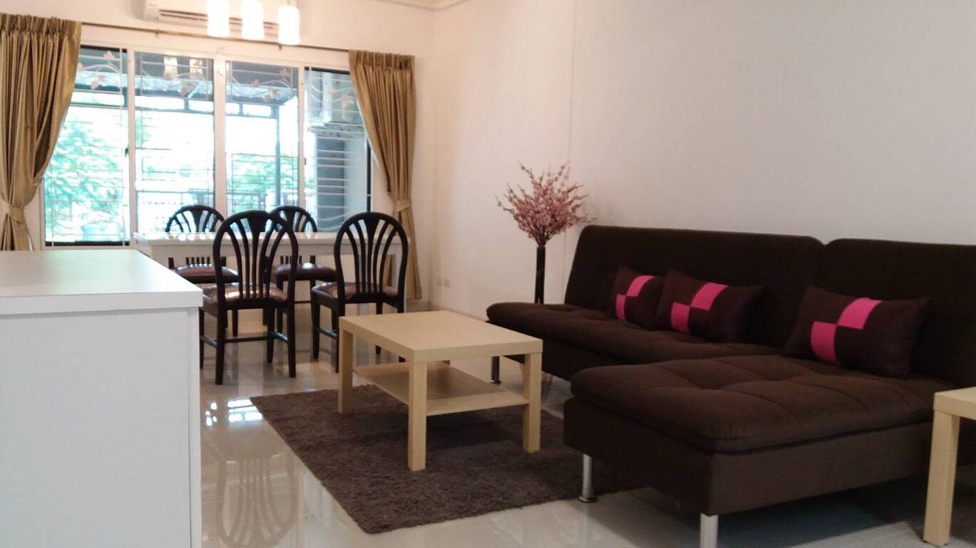 ให้เช่า ทาวเฮ้าส์ ในหมู่บ้านพฤกษาวิลล์ 73 ซอยพัฒนาการ 44 ทาวเฮ้าส์ 2 ชั้น 3 นอน 2 น้ำ พื้นที่ 21 ตรว