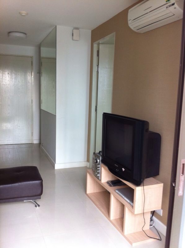 ขาย / เช่า คอนโด Ideo ลาดพร้าว 17 ตึก B ชั้น 6 ห้องสวย พื้นที่ 35 ตร.ม แบบ 1 ห้องนอน 1 ห้องน้ำ พร้อมเฟอร์นิเจอร์