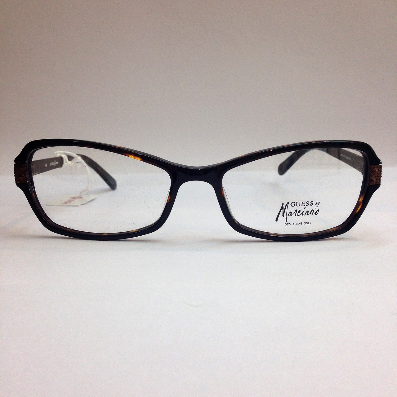 guess6 (pre order)