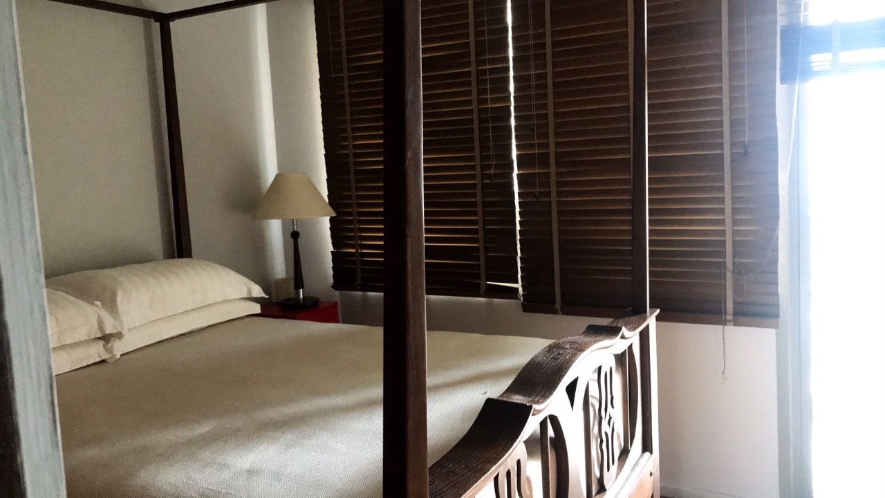 ขายคอนโด The Lakes (เดอะ เลค) (เลี้ยงสัตว์ได้) 3 ห้องนอน + 1 ห้องแม่บ้าน 4 ห้องน้ำ