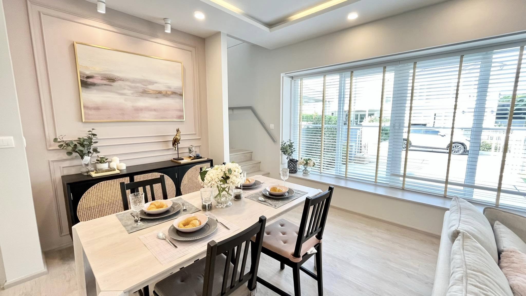 ให้เช่าบ้านใกล้เมกะบางนา โครงการ Anya Bangna-Ramkhamhaeng 2 : อัญญ่า บางนา-รามคำแหง 2 หลังนี้ private มาก และอยู่ข้างหลัง clubhouse เลย