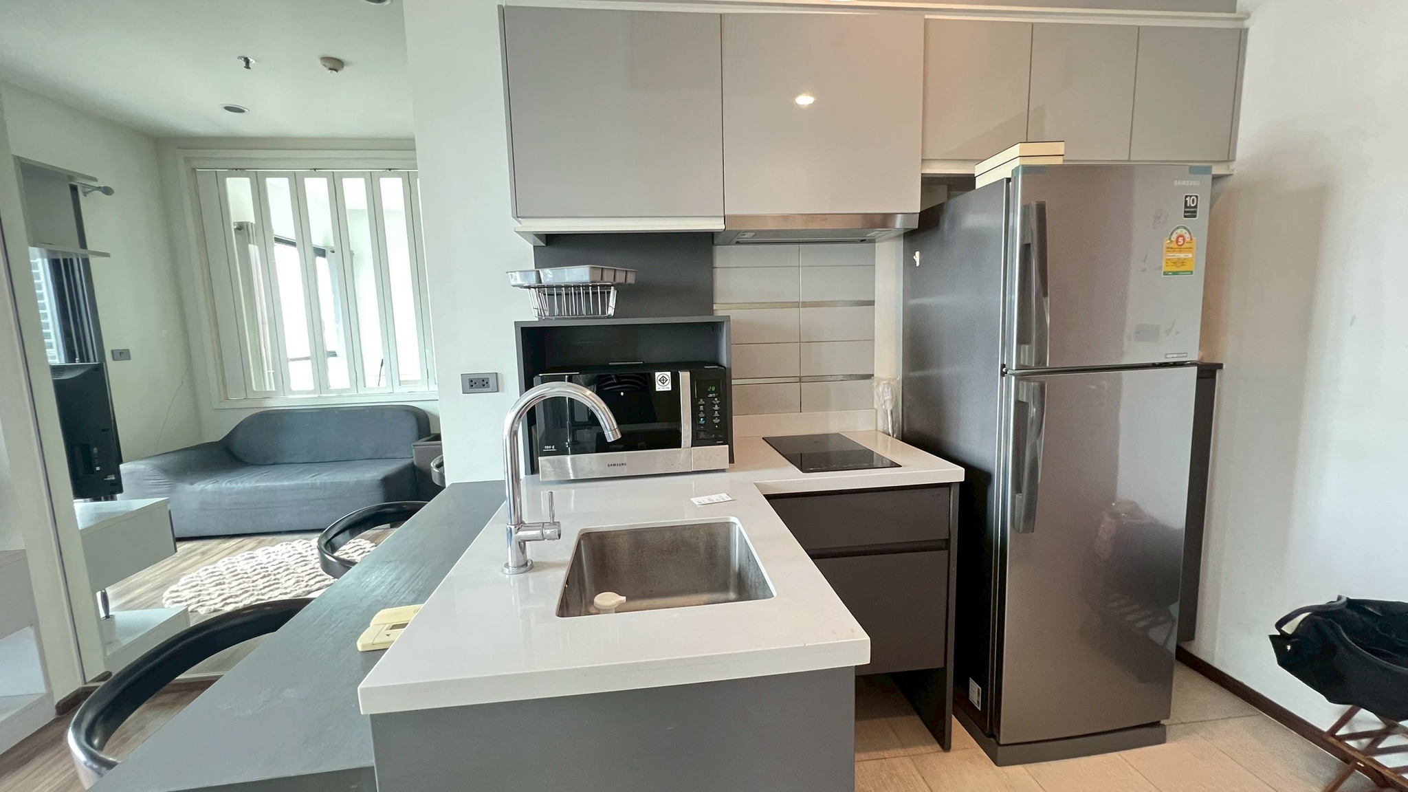 ให้เช่าคอนโด ไวน์ สุขุมวิท / For Rent WYNE Sukhumvit (English below)