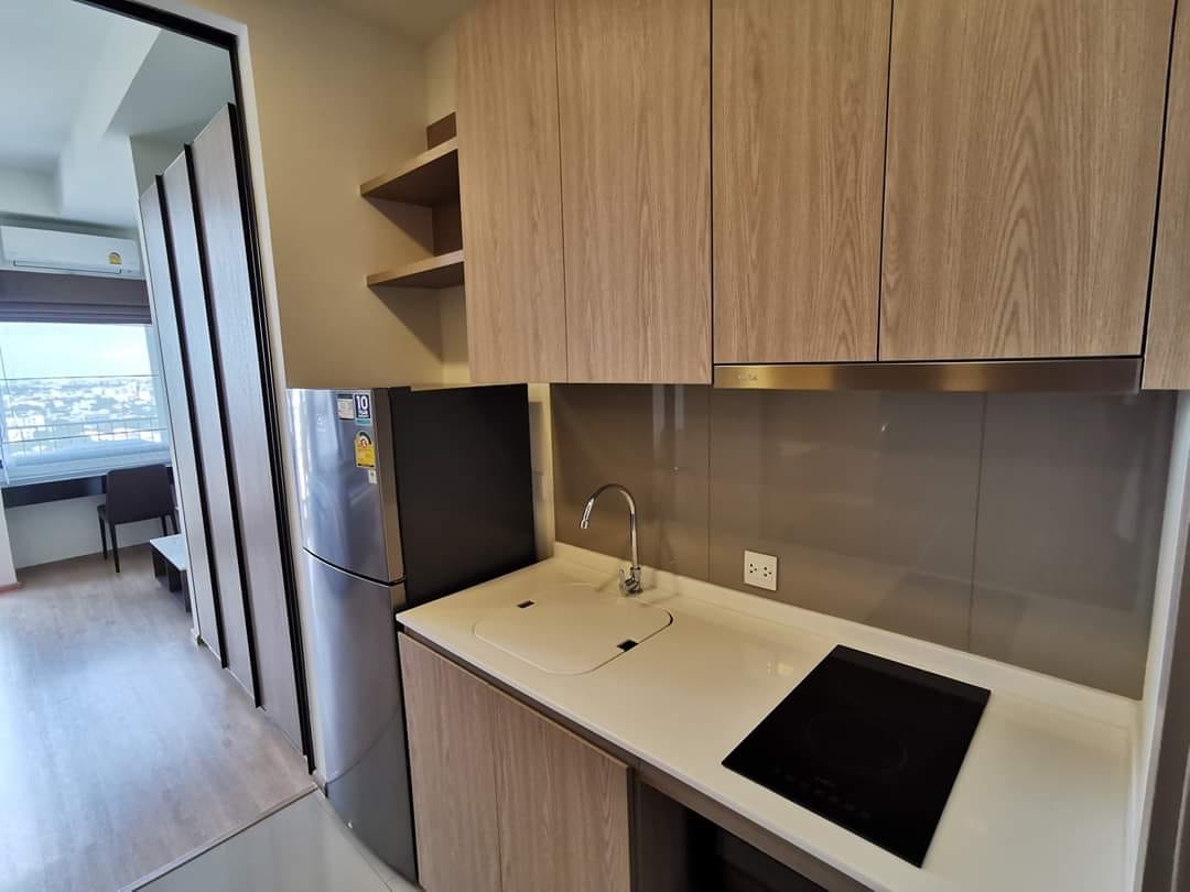 ให้เช่า คอนโด เซ็นทริค รัชโยธิน (Centric Ratchayothin) ติดรถไฟฟ้า BTS สถานี รัชโยธิน 1 ห้องนอน 1 ห้องน้ำ พื้นที่ใช้สอย 27 ตร.ม.เฟอร์นิเจอร์